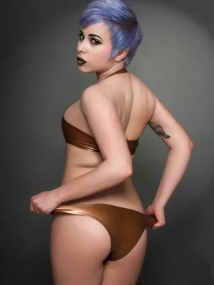 Latex D for Daring