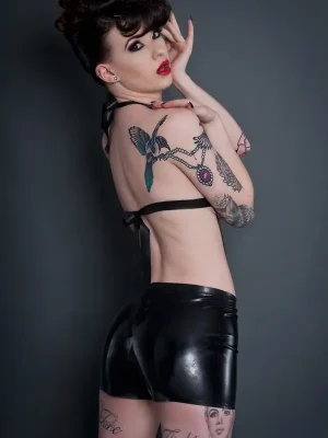 Latex Dark n Sandy