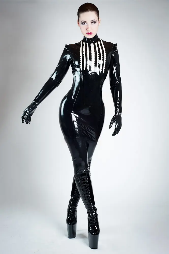 Latex Emma Outfit Latex Emma Outfit