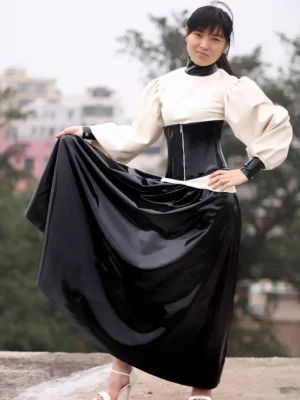 Latex Kinky Prairie