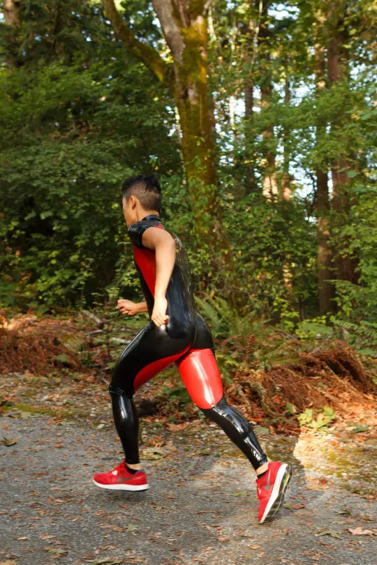 Latex Mens Short-Sleeved Neck Entry Jogger Suit Catsuit Latex Mens Short-Sleeved Neck Entry Jogger Suit Catsuit