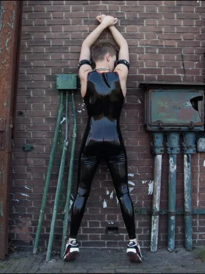 Latex Mens Sleevless Leggings Suit Catsuit Latex Mens Sleevless Leggings Suit Catsuit