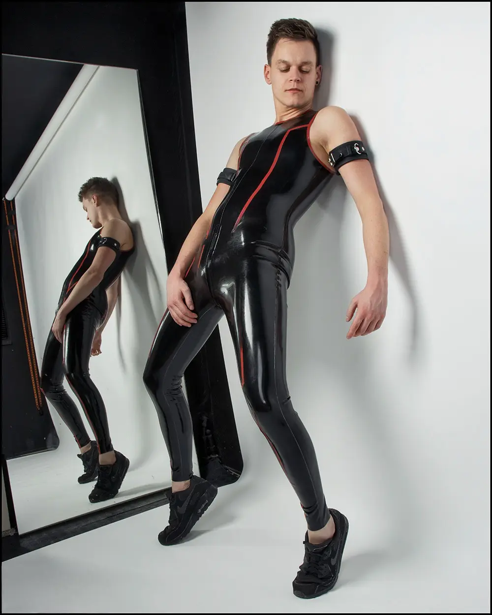 Latex Mens Sleevless Leggings Suit Catsuit Latex Mens Sleevless Leggings Suit Catsuit