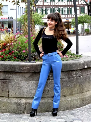 Latex Standard Jeans