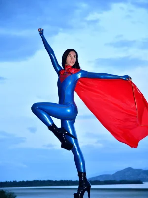 Latex Super Girl Cosplay Catsuit Latex Super Girl Cosplay Catsuit