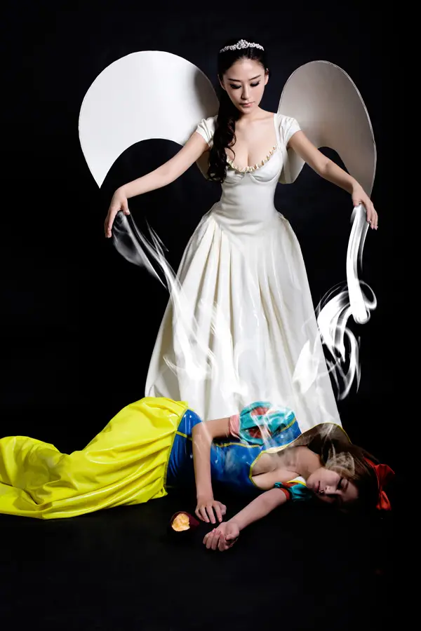 Latex The Clever Courtisan Dress Latex The Clever Courtisan Dress
